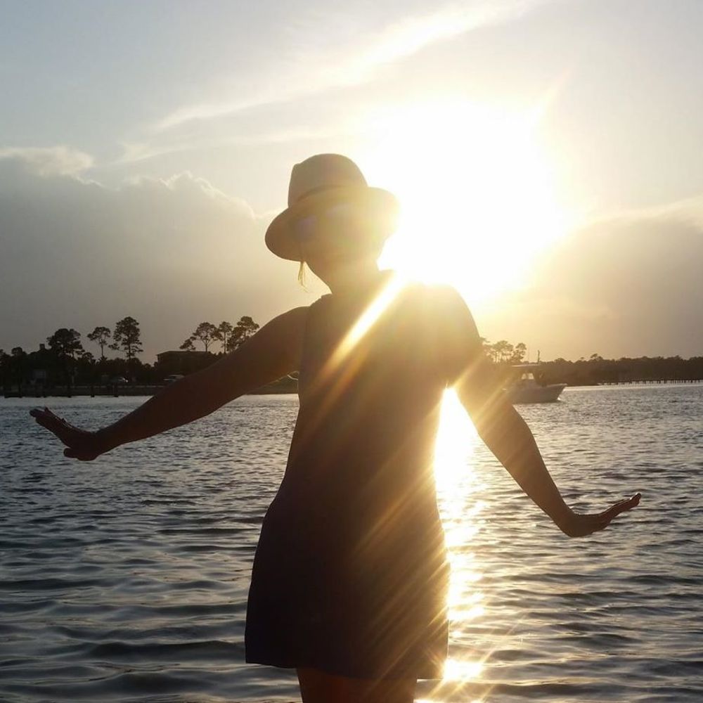 Meet your Posher, Constance